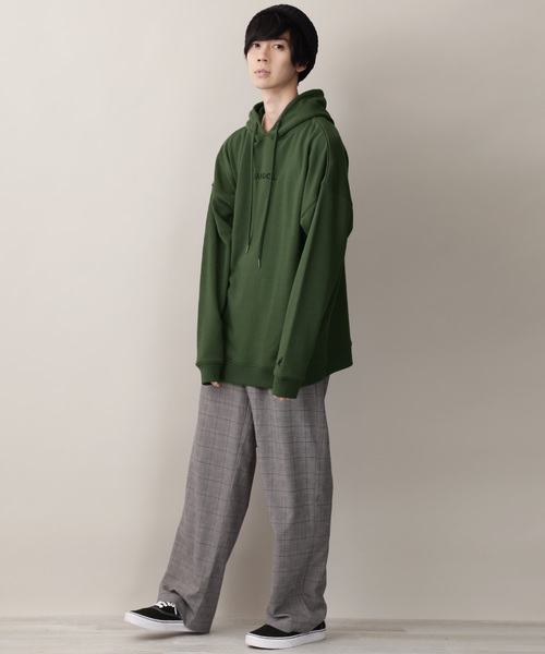 KANGOL(カンゴール)の「▽WEB限定 KANGOL/カンゴール 別注 スーパービッグシルエット プルオーバーパーカー(パーカー・メンズ・ブラック/ダークグリーン/ベージュ/ブラウン/オフホワイト/杢グレー/ロイヤルブルー/ワイン/ネイビー/ライトオリーブ/チャコール/ダークベージュ・FREE)」の18枚目の写真