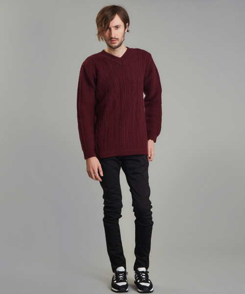 5351 POUR LES HOMMES(ゴーサンゴーイチプールオム)の「ルーガ Vネックニット(ニット/セーター・メンズ・ホワイト/ブラック/グレー/ブルー/ワイン・44/46/48)」の19枚目の写真
