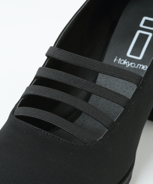 i（アイ）の「ゴムライン厚底パンプス（パンプス・レディース・ホワイト/ブラック・SMALL/LARGE/MEDIUM）」の6枚目の写真