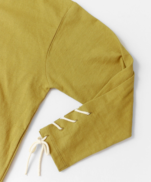 URBAN RESEARCH DOORS(アーバンリサーチドアーズ)の「レースアップスリーブプルオーバー∴(Tシャツ/カットソー・レディース・アイボリー/チャコールグレー/マスタード・ONE)」の10枚目の写真