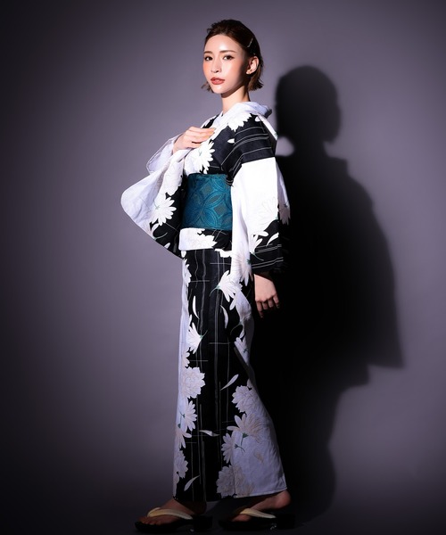 Ninarobe(ニーナローブ)の「浴衣セット レディース モノトーン 白牡丹 クール 大人 ゆかた2点セット 浴衣 作り帯(浴衣・レディース・ホワイト×ブラック・FREE)」の9枚目の写真