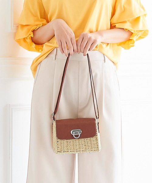 KOBE LETTUCE（コウベレタス）の「フラップミニカゴバッグ（ショルダーバッグ・レディース・ベージュ/アイボリー・FREE）」の11枚目の写真