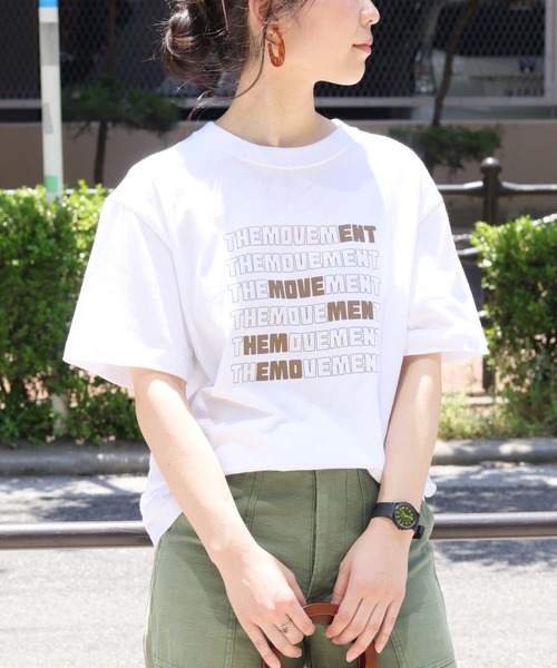 HER CLOSET(ハークローゼット)の「【HERCLOSET】アソートプリントロゴTシャツ(Tシャツ/カットソー・レディース・ホワイト/ネイビー/イエロー/ホワイト系その他/ブラック系その他/ブルー系その他/イエロー系その他/ホワイト系その他2/ブラック系その他2/スミクロ/ブルー系その他2/イエロー系その他2/パープル/ホワイト系その他4/ブラック系その他3/ブラック系その他4/ホワイト系その他3/グレー/カーキ・M/L)」の7枚目の写真