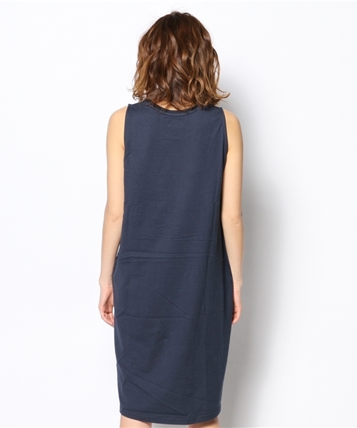 coen(コーエン)の「カットフレアノースリーブワンピース(ワンピース・レディース・ケリー/ネイビー・フリー)」の9枚目の写真