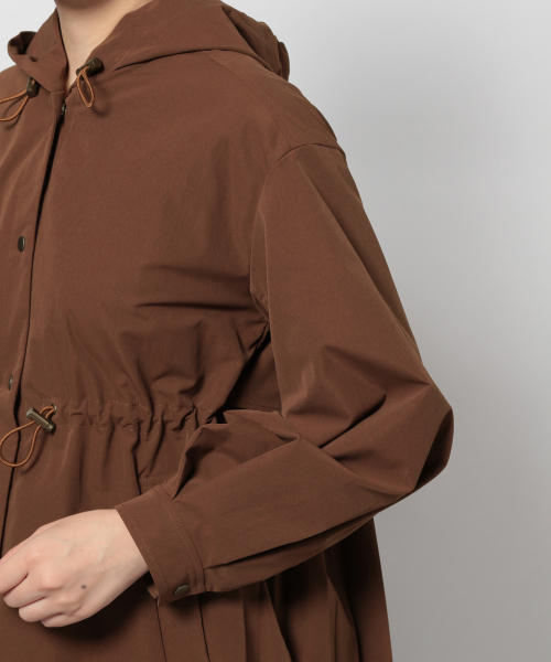 PAGEBOY（ページボーイ）の「【WEB限定】バックプリーツフードコート（トレンチコート・レディース・ダークブラウン/モカ・FREE）」の5枚目の写真