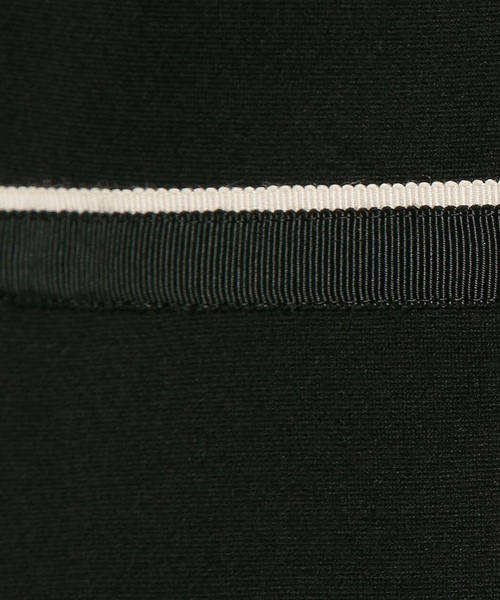 TOCCA（トッカ）の「【セットアップ対応商品】HOLLYジャケット（ノーカラージャケット・レディース・ブラック系/ベージュ系/ネイビー系・2/4/6/0）」の8枚目の写真