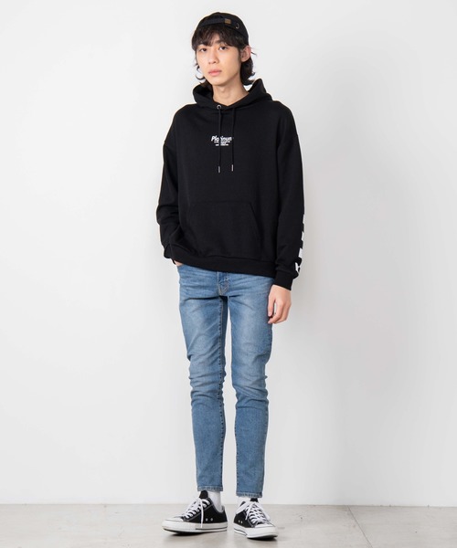 WEGO(ウィゴー)の「WEGO/ストレートラインフォトビッグシルエットプルパーカー(パーカー・メンズ・ブラック系その他/ホワイト/ホワイト系その他/ブラック・MEDIUM/LARGE)」の11枚目の写真