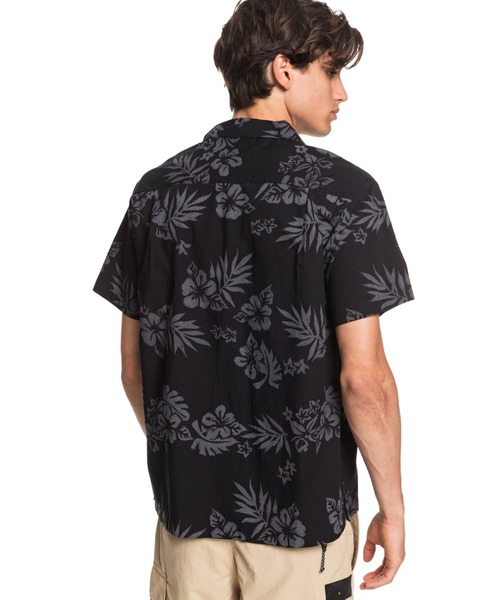 Quiksilver（クイックシルバー）の「FLORAL FEELINGS/クイックシルバー シャツ 半袖 総柄（シャツ/ブラウス・メンズ・ブラック/ブルー/レッド・MEDIUM/LARGE）」の5枚目の写真