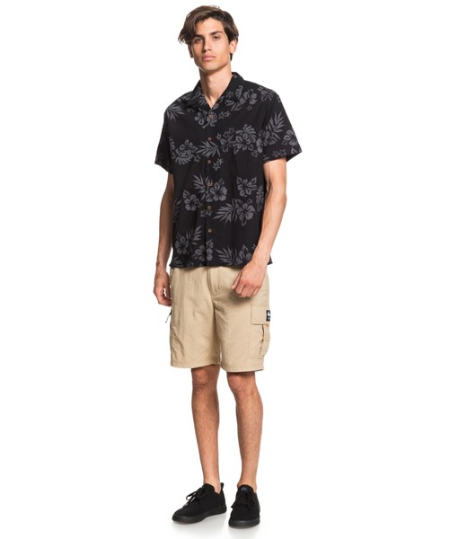 Quiksilver（クイックシルバー）の「FLORAL FEELINGS/クイックシルバー シャツ 半袖 総柄（シャツ/ブラウス・メンズ・ブラック/ブルー/レッド・MEDIUM/LARGE）」の6枚目の写真