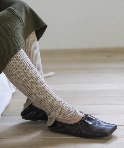 select MOCA（セレクトモカ）の「2020 A/W ラウンドニットレギンス/レイヤードニットパンツ/スリットニットレギンス（レギンス/スパッツ・レディース・カーキ/ベージュ/ブラウン・FREE）」の2枚目の写真