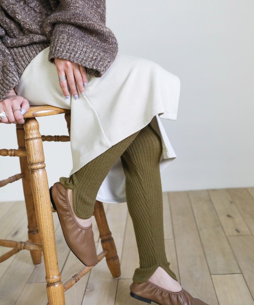 select MOCA（セレクトモカ）の「2020 A/W ラウンドニットレギンス/レイヤードニットパンツ/スリットニットレギンス（レギンス/スパッツ・レディース・カーキ/ベージュ/ブラウン・FREE）」の14枚目の写真