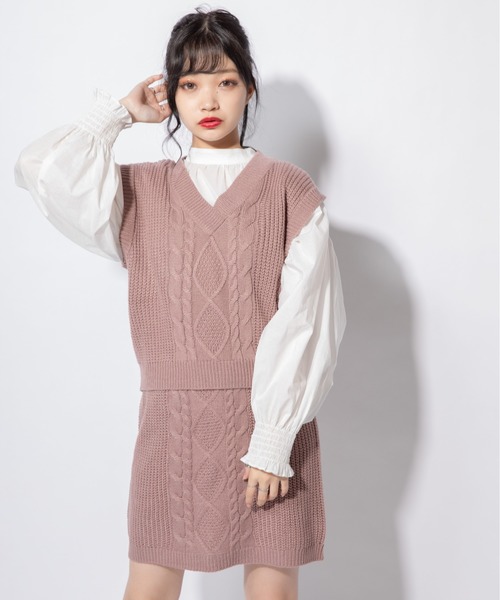Mysa&Liina(ミーサリーナ)の「ケーブルニットベストセットアップ(ニット/セーター・レディース・ベージュ/ピンク・M/L)」の10枚目の写真