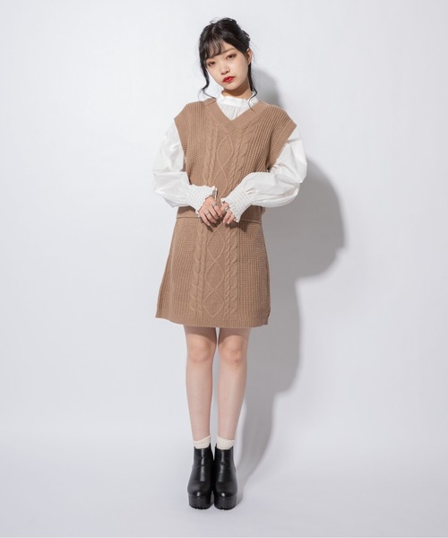 Mysa&Liina(ミーサリーナ)の「ケーブルニットベストセットアップ(ニット/セーター・レディース・ベージュ/ピンク・M/L)」の4枚目の写真