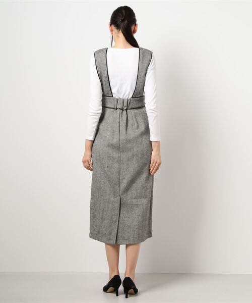 archives(アルシーヴ)の「パイピングヘリンボーンワンピース(ワンピース・レディース・アイボリー/ブラック/ブラウン・MEDIUM)」の5枚目の写真