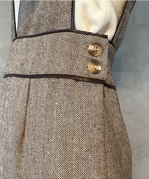 archives(アルシーヴ)の「パイピングヘリンボーンワンピース(ワンピース・レディース・アイボリー/ブラック/ブラウン・MEDIUM)」の16枚目の写真