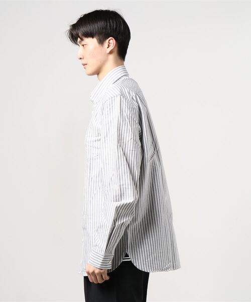 FRED PERRY（フレッドペリー）の「Vertical Stripe Shirt（シャツ/ブラウス・メンズ・ホワイト/ホワイト系その他・S/M/L/XS）」の9枚目の写真