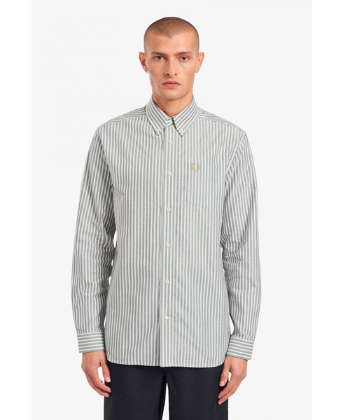 FRED PERRY（フレッドペリー）の「Vertical Stripe Shirt（シャツ/ブラウス・メンズ・ホワイト/ホワイト系その他・S/M/L/XS）」の3枚目の写真