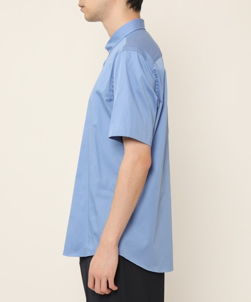 KASHIYAMA（カシヤマ）の「ボタンダウンショートスリーブ　サテンストレッチ　カジュアルテイルシャツ（シャツ/ブラウス・メンズ・ブルー/ホワイト/ネイビー・マルチサイズ）」の6枚目の写真