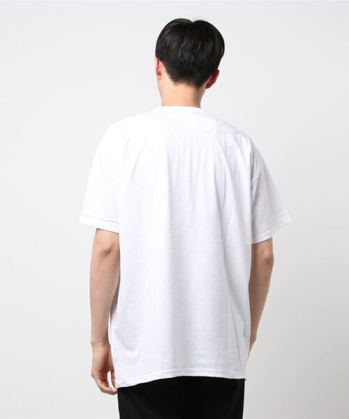 FRUIT OF THE LOOM(フルーツオブザルーム)の「ワッペンTEE / Tシャツ / 半袖 / トップス / シンプル / カジュアル / 無地 / ワンポイント / ユニセックス(Tシャツ/カットソー・メンズ・ネイビー/ブラック/グレー/ホワイト・S/M/L/XL)」の6枚目の写真