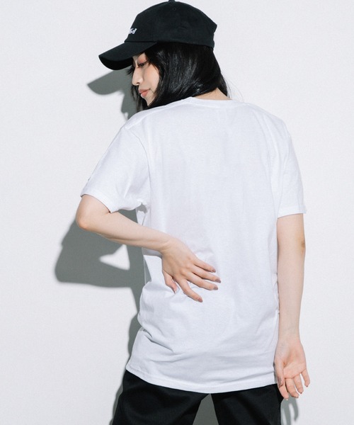 FRUIT OF THE LOOM(フルーツオブザルーム)の「ワッペンTEE / Tシャツ / 半袖 / トップス / シンプル / カジュアル / 無地 / ワンポイント / ユニセックス(Tシャツ/カットソー・メンズ・ネイビー/ブラック/グレー/ホワイト・S/M/L/XL)」の7枚目の写真