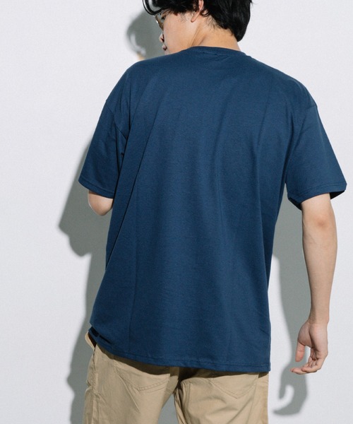 FRUIT OF THE LOOM(フルーツオブザルーム)の「ワッペンTEE / Tシャツ / 半袖 / トップス / シンプル / カジュアル / 無地 / ワンポイント / ユニセックス(Tシャツ/カットソー・メンズ・ネイビー/ブラック/グレー/ホワイト・S/M/L/XL)」の13枚目の写真