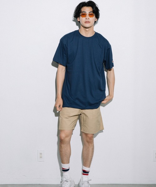 FRUIT OF THE LOOM(フルーツオブザルーム)の「ワッペンTEE / Tシャツ / 半袖 / トップス / シンプル / カジュアル / 無地 / ワンポイント / ユニセックス(Tシャツ/カットソー・メンズ・ネイビー/ブラック/グレー/ホワイト・S/M/L/XL)」の16枚目の写真