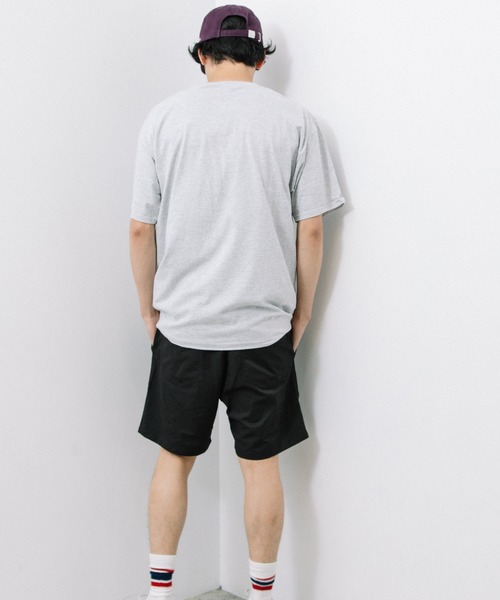 FRUIT OF THE LOOM(フルーツオブザルーム)の「ワッペンTEE / Tシャツ / 半袖 / トップス / シンプル / カジュアル / 無地 / ワンポイント / ユニセックス(Tシャツ/カットソー・メンズ・ネイビー/ブラック/グレー/ホワイト・S/M/L/XL)」の15枚目の写真