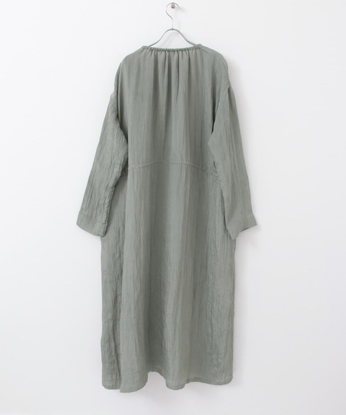 KBF+（ケービーエフプラス）の「KBF+　ワッシャーサテンライトコート（その他アウター・レディース・ベージュ系その他/グレー系その他・ONE）」の14枚目の写真