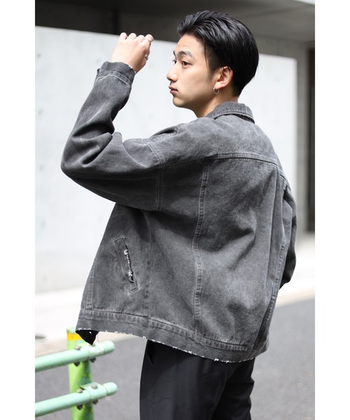 CREARE -LINO-(クレアーレリノ)の「オーバーサイズ ダメージ加工 デニムジャケット<ZOZOTOWN限定アイテム>(デニムジャケット・メンズ・ブラック/グレー/ブルー・FREE)」の6枚目の写真