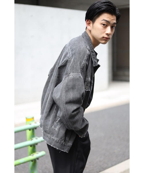 CREARE -LINO-(クレアーレリノ)の「オーバーサイズ ダメージ加工 デニムジャケット<ZOZOTOWN限定アイテム>(デニムジャケット・メンズ・ブラック/グレー/ブルー・FREE)」の8枚目の写真