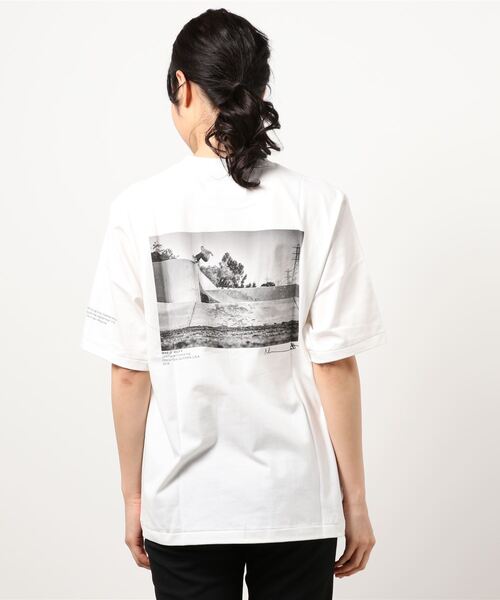 JANE SMITH / JOHN SMITH（ジェーンスミスジョンスミス）の「【JANE SMITH(ジェーンスミス)】JACK FARDELLウォールライドグラインドドロップショートスリーブTシャツ/JACK FARDELL WALL RIDE GRIND DROP S/S T-SHIRT（Tシャツ/カットソー・レディース・ブラック/ホワイト・SMALL）」の5枚目の写真