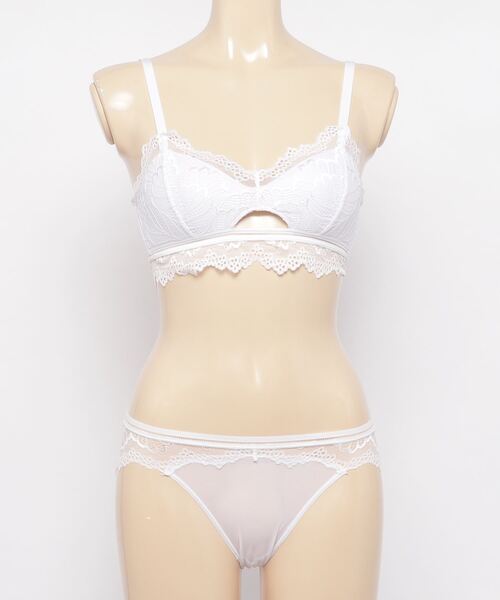SFW(エスエフダブリュー)の「ノンワイヤー セクシーランジェリーセット(ブラ&ショーツ・レディース・ホワイト/ブラック/ネイビー/グレー/ピンク・LL/S/M/L)」の14枚目の写真