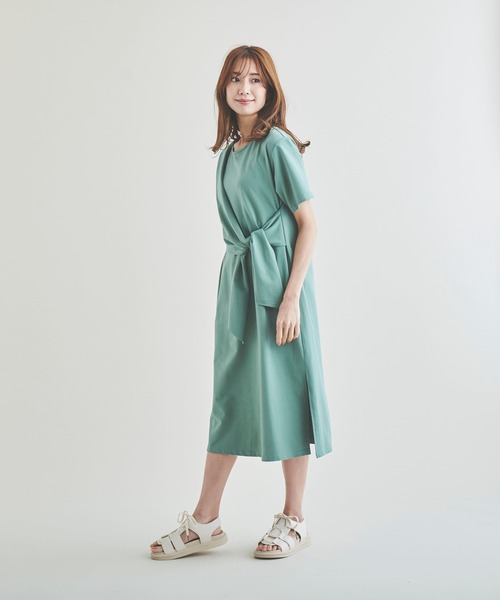 Anuenue（アヌエヌエ）の「ウエストデザインコットンワンピース（ワンピース・レディース・ブルー/グリーン/チャコール・FREE）」の14枚目の写真