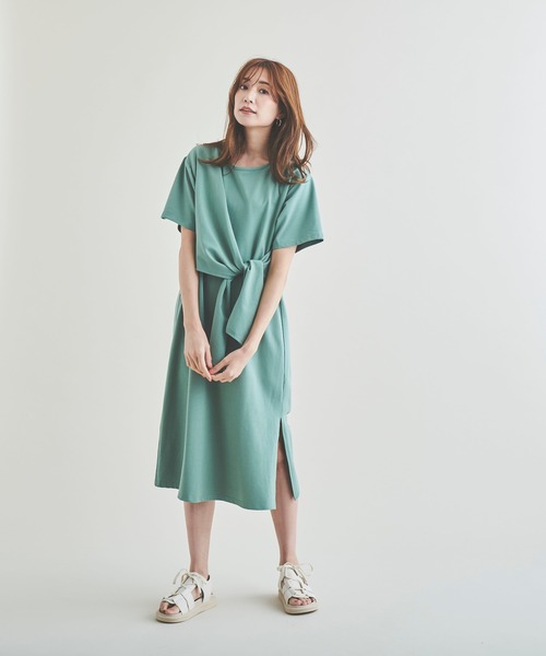 Anuenue（アヌエヌエ）の「ウエストデザインコットンワンピース（ワンピース・レディース・ブルー/グリーン/チャコール・FREE）」の18枚目の写真