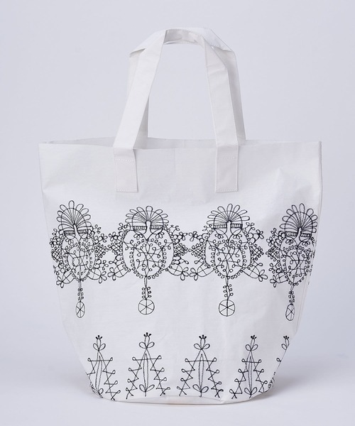 BEARDSLEY（ビアズリー）の「《KHADI&CO》トートバッグ（トートバッグ・レディース・ホワイト/インディゴブルー・FREE）」の5枚目の写真