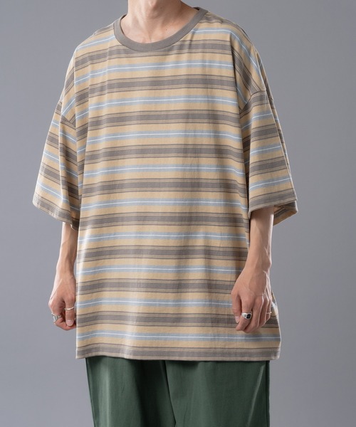 kutir(クティール)の「マルチボーダーTシャツ(Tシャツ/カットソー・メンズ・ライトブルー/オレンジ/モカ・MEDIUM/LARGE)」の2枚目の写真