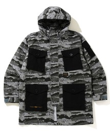 A BATHING APE（アベイシングエイプ）の「DESERT CAMO LOOSE FIT