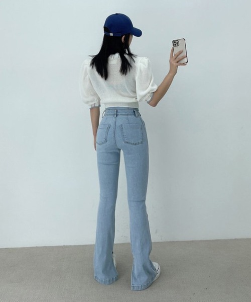 Jewelobe（ジュエローブ）の「配色ヘムパフスリーブニットカーディガン（カーディガン/ボレロ・レディース・オフホワイト/ブラック/ブラウン・FREE）」の20枚目の写真