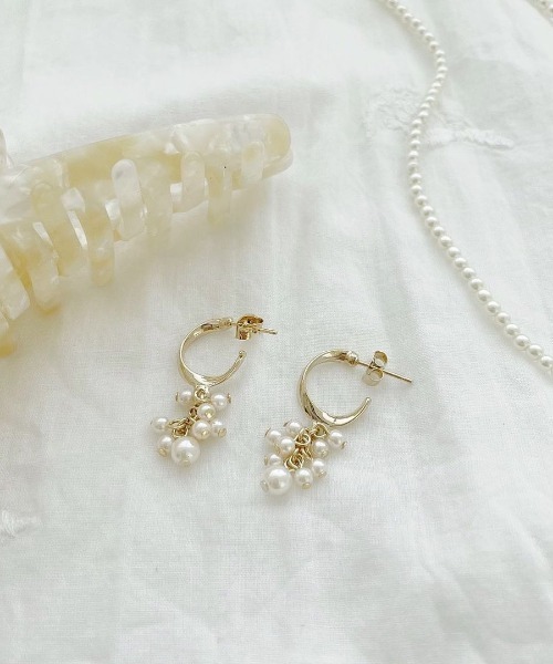 flower（フラワー）の「パールレンジピアス（ピアス（片耳用）・レディース・ゴールド・FREE）」の5枚目の写真