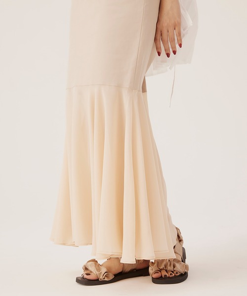 RANDEBOO（ランデブー）の「Mermaid chiffon long skirt（スカート・レディース・アイボリー/ブラック・FREE）」の10枚目の写真