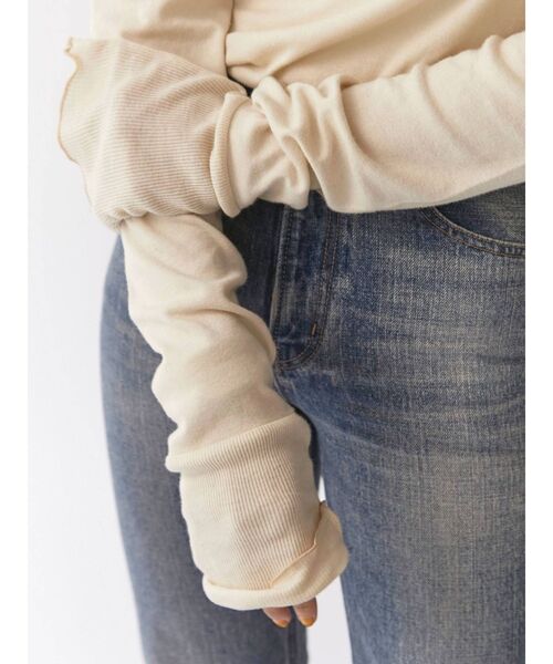 Ungrid（アングリッド）の「ハイネックロングスリーブTee（Tシャツ/カットソー・レディース・ブラック/アイボリー/ボルドー・FREE）」の9枚目の写真