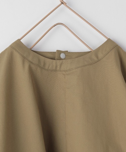 LOWRYS FARM(ローリーズファーム)の「ソデピンタックワンピースロングスリーブ 959730(ワンピース・キッズ・ブラウン/ホワイト/ブラック・130cm/110cm/120cm)」の7枚目の写真