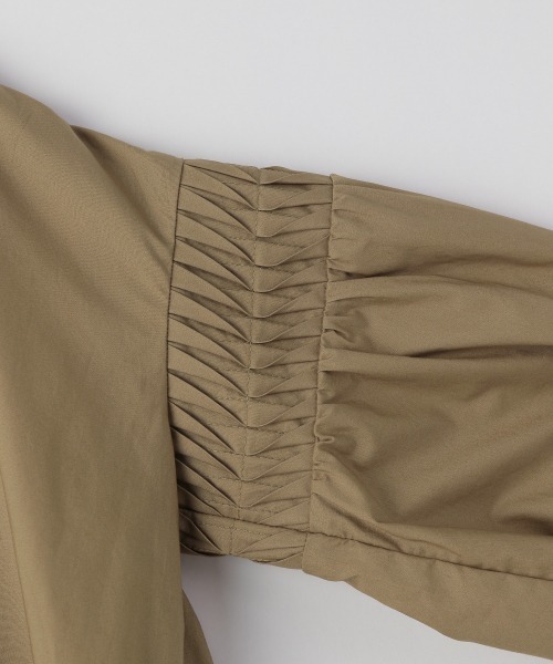 LOWRYS FARM(ローリーズファーム)の「ソデピンタックワンピースロングスリーブ 959730(ワンピース・キッズ・ブラウン/ホワイト/ブラック・130cm/110cm/120cm)」の11枚目の写真