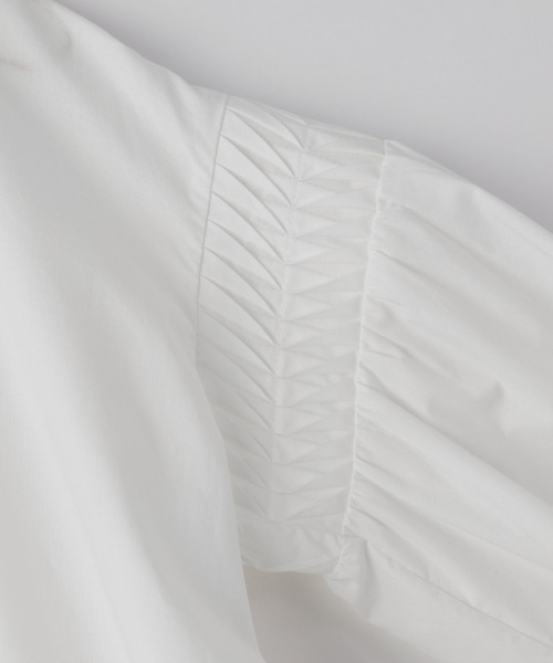 LOWRYS FARM(ローリーズファーム)の「ソデピンタックワンピースロングスリーブ 959730(ワンピース・キッズ・ブラウン/ホワイト/ブラック・130cm/110cm/120cm)」の12枚目の写真