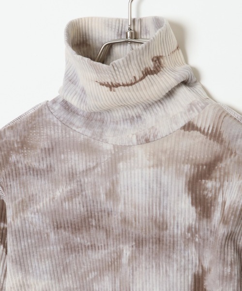 notch.（ノッチ）の「タイダイテレコハイネックロンT（Tシャツ/カットソー・レディース・ブラウン/ベージュ・M）」の11枚目の写真