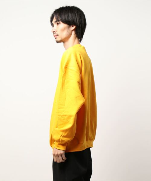 GILDAN(ギルダン)の「ヘビーブレンド 8.0oz クルーネックスウェット(スウェット・メンズ・ホワイト/ブラック/ダークグリーン/ダークブラウン/パープル/レッド/ピンク/イエロー/マルーン/グレー/ライトブルー/ネイビー・SMALL/MEDIUM/X-LARGE/LARGE/XX-LARGE)」の17枚目の写真