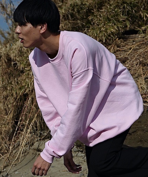 GILDAN(ギルダン)の「ヘビーブレンド 8.0oz クルーネックスウェット(スウェット・メンズ・ホワイト/ブラック/ダークグリーン/ダークブラウン/パープル/レッド/ピンク/イエロー/マルーン/グレー/ライトブルー/ネイビー・SMALL/MEDIUM/X-LARGE/LARGE/XX-LARGE)」の10枚目の写真