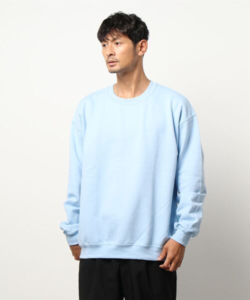 GILDAN(ギルダン)の「ヘビーブレンド 8.0oz クルーネックスウェット(スウェット・メンズ・ホワイト/ブラック/ダークグリーン/ダークブラウン/パープル/レッド/ピンク/イエロー/マルーン/グレー/ライトブルー/ネイビー・SMALL/MEDIUM/X-LARGE/LARGE/XX-LARGE)」の15枚目の写真