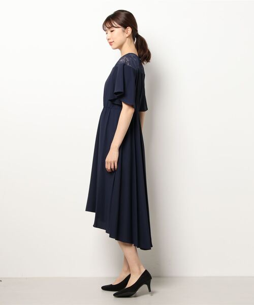 Rewde（ルゥデ）の「デコルテレースロングドレス（1R04-07062）（ドレス・レディース・ベージュ/グリーン/ネイビー/ブルー系・M/L）」の8枚目の写真