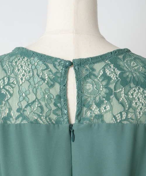 Rewde（ルゥデ）の「デコルテレースロングドレス（1R04-07062）（ドレス・レディース・ベージュ/グリーン/ネイビー/ブルー系・M/L）」の6枚目の写真